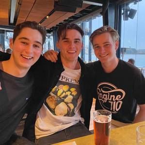 Meet your Posher, Connor